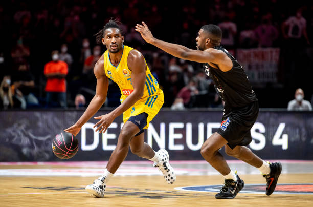 明了南美足 明了南美足