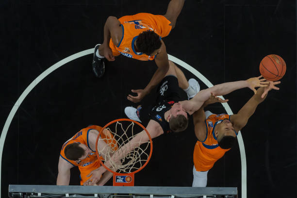 深入分析萨 深入分析萨