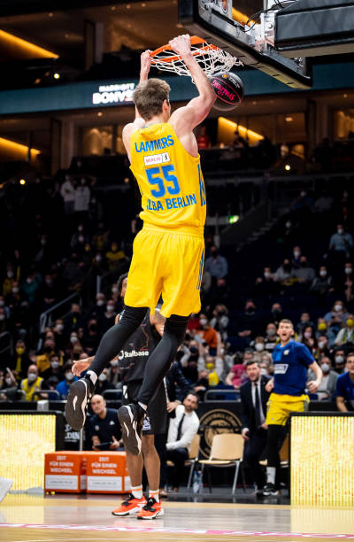 热那亚的对 热那亚的对